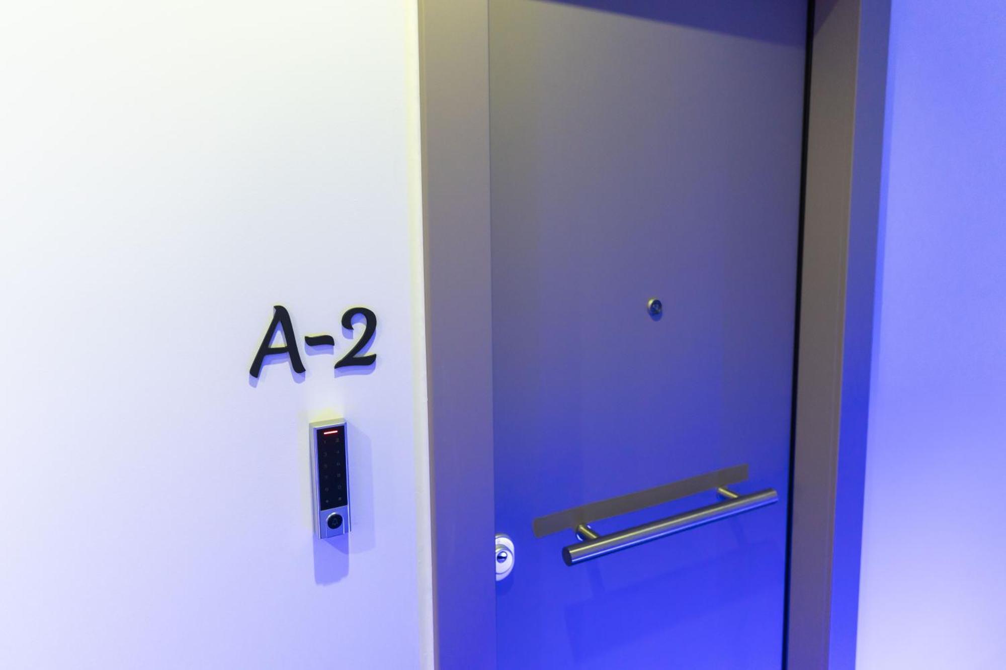 Apartment δ17 & Larissa
